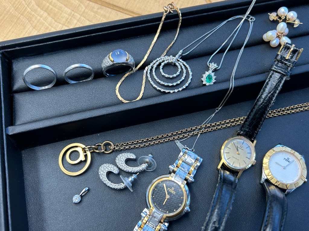 ★買取店ニコエコはジュエリーや腕時計もできる限り高価買取いたします！★買取店ニコエコは貴金属ブランドご売却で追加の現金プレゼント！★買取店ニコエコ ★上板橋南口から徒歩5分　川越街道沿いです